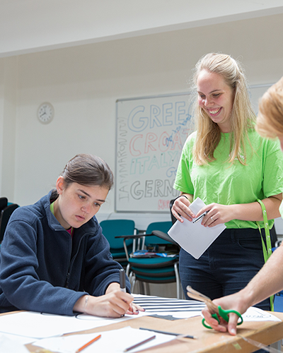 Abbey-College-Cambridge-English