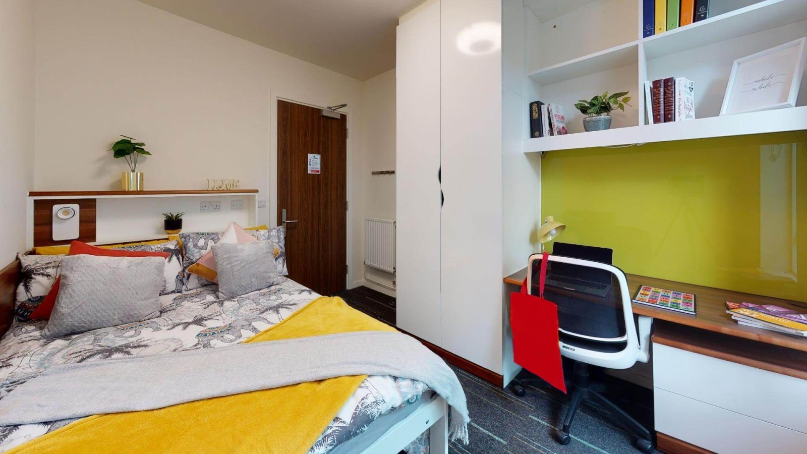 Garden-Halls-3-Bedroom-Apartment-Self-Catered-Bedroom-Bedroom